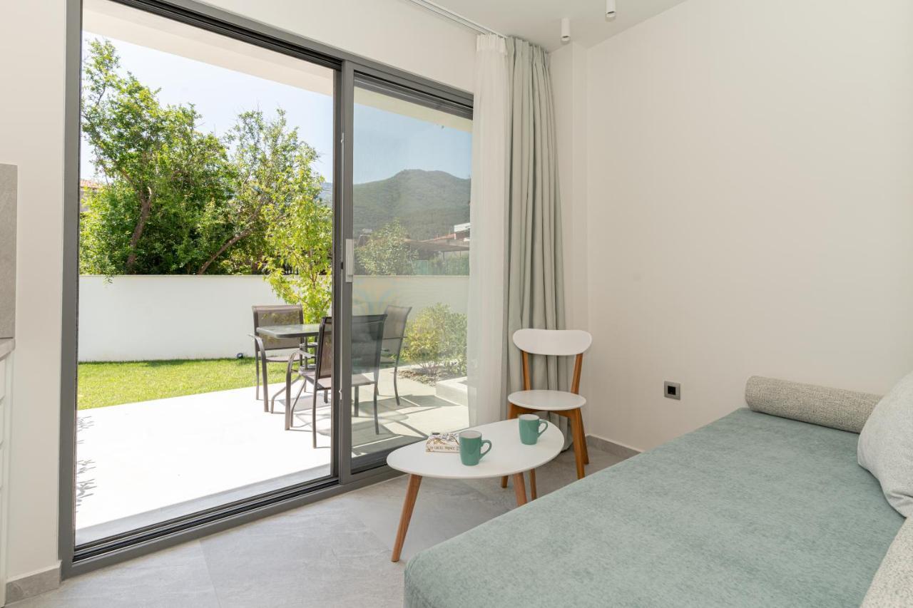 Mera Apartments Ставрос Екстериор снимка